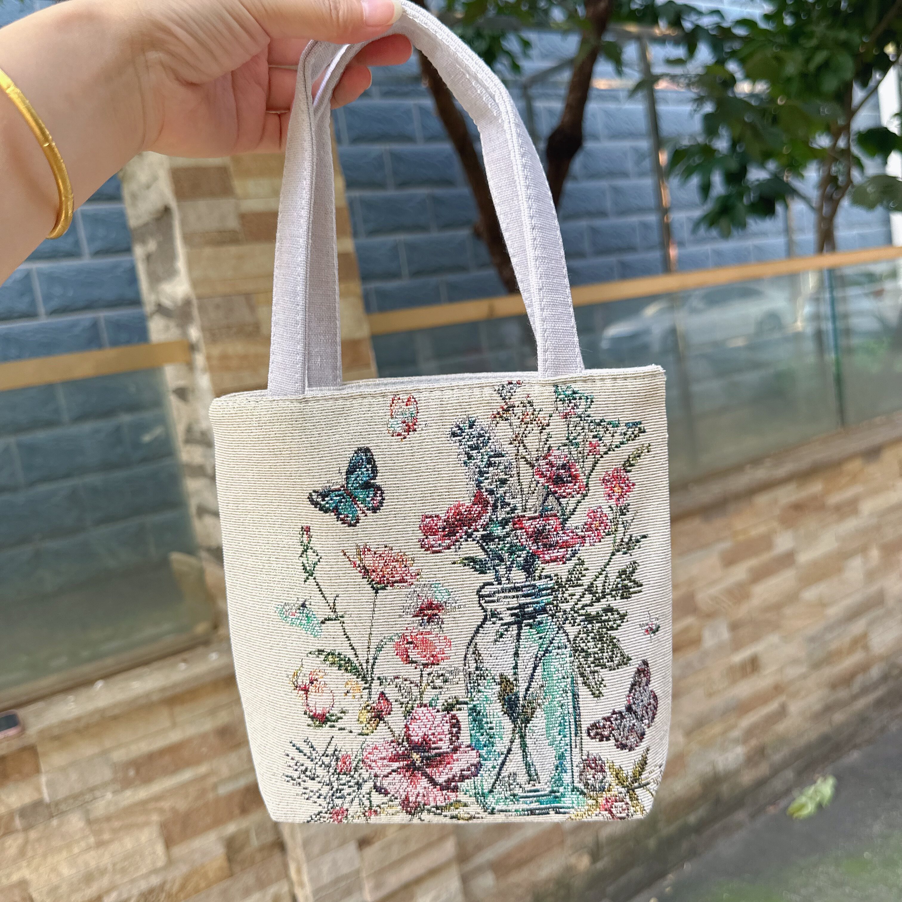 新款帆布包双面金丝提花绣单肩包田园风通勤包便携大容量妈咪包