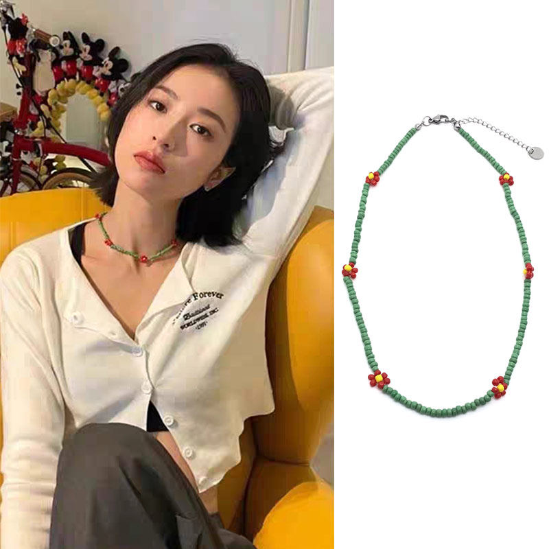 我在他乡挺好的周雨彤同款红雏菊绿珠花项链米串圈choker气质锁骨