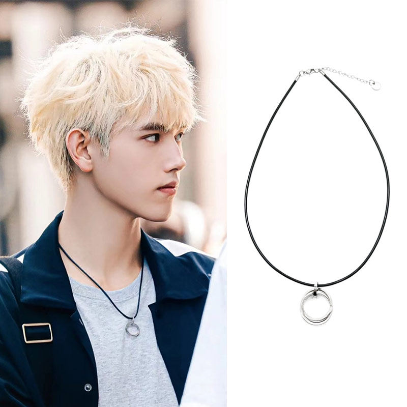 陈飞宇李峋阿瑟莫比乌斯双环项链