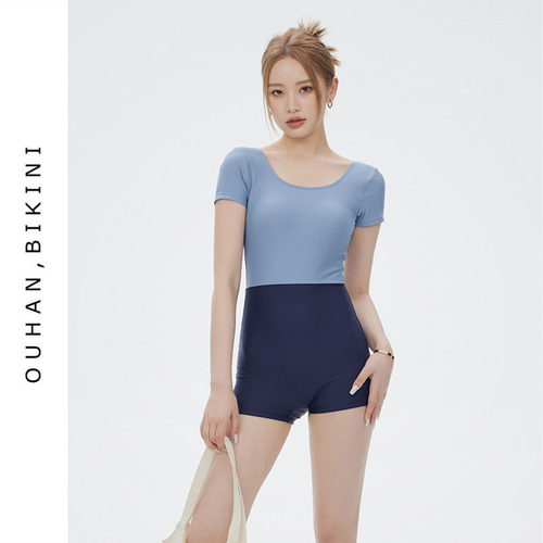2026新款专业竞速小胸聚拢遮肚显瘦保守连体平角温泉游泳衣女