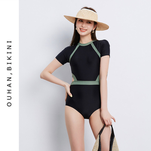2026年新款 小胸聚拢性感连体比基尼保守遮肚显瘦度假学生游泳衣女