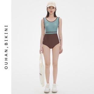 2025年新款 ins风小胸聚拢遮肚显瘦连体保守专业竞速温泉游泳衣女