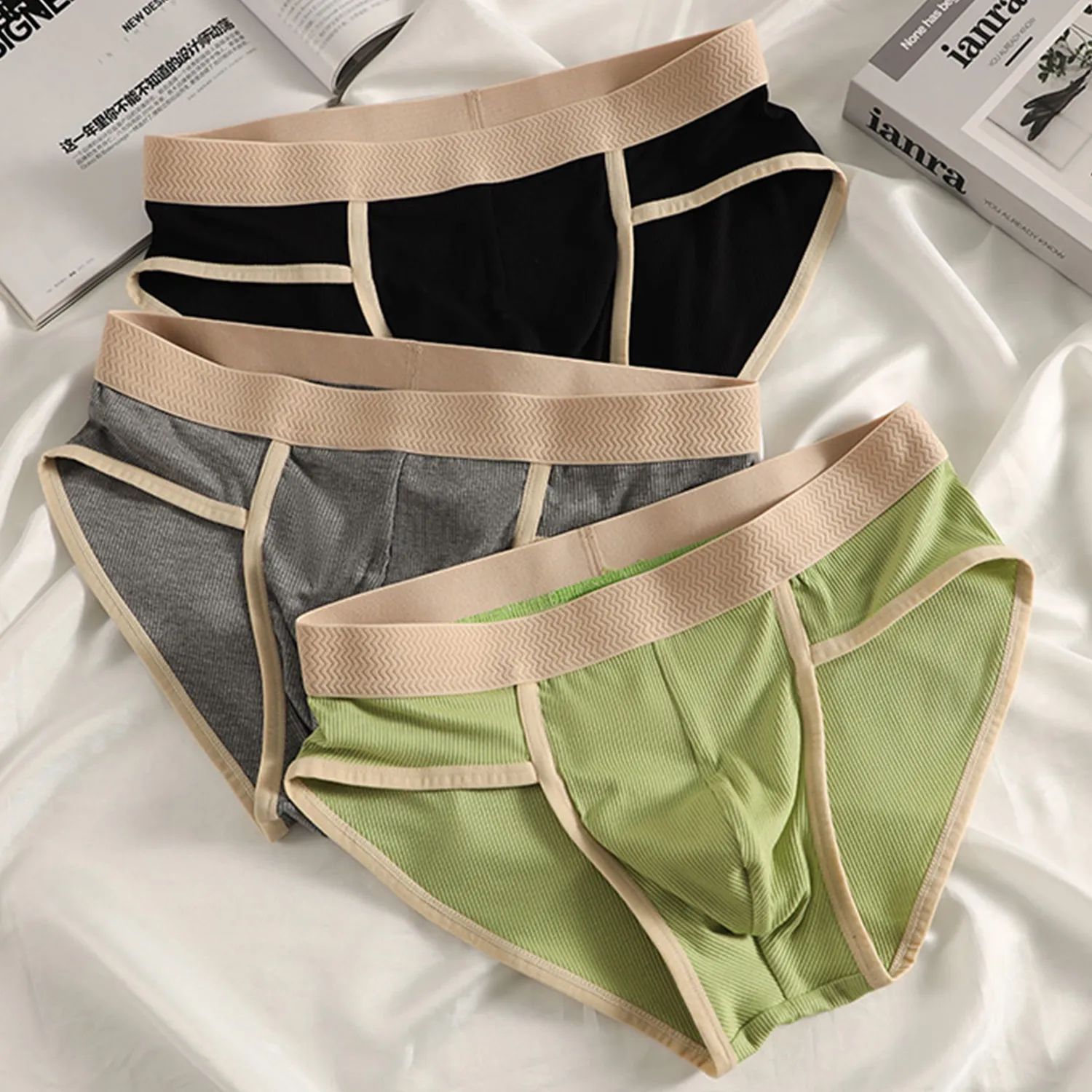 内裤男士莫代尔透气三角裤青年男生简约大码运动舒适短裤头衩男式