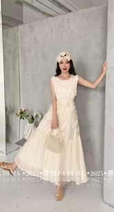 2025夏季 女法式 輕奢重工刺繡花朵無袖 連衣裙仙女裙配腰帶9673 新款