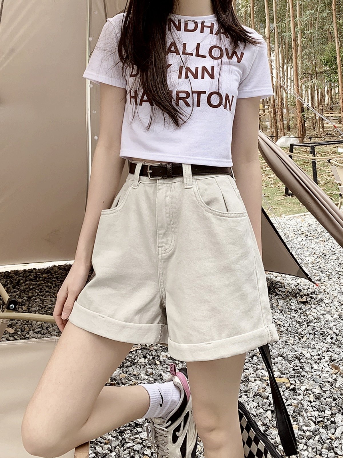 米白色牛仔短裤女秋季2025新款宽松阔腿a字翻卷边高腰热裤子秋冬,女装/女士精品,牛仔裤,淘宝优惠券,粉丝福利购,淘宝优惠卷