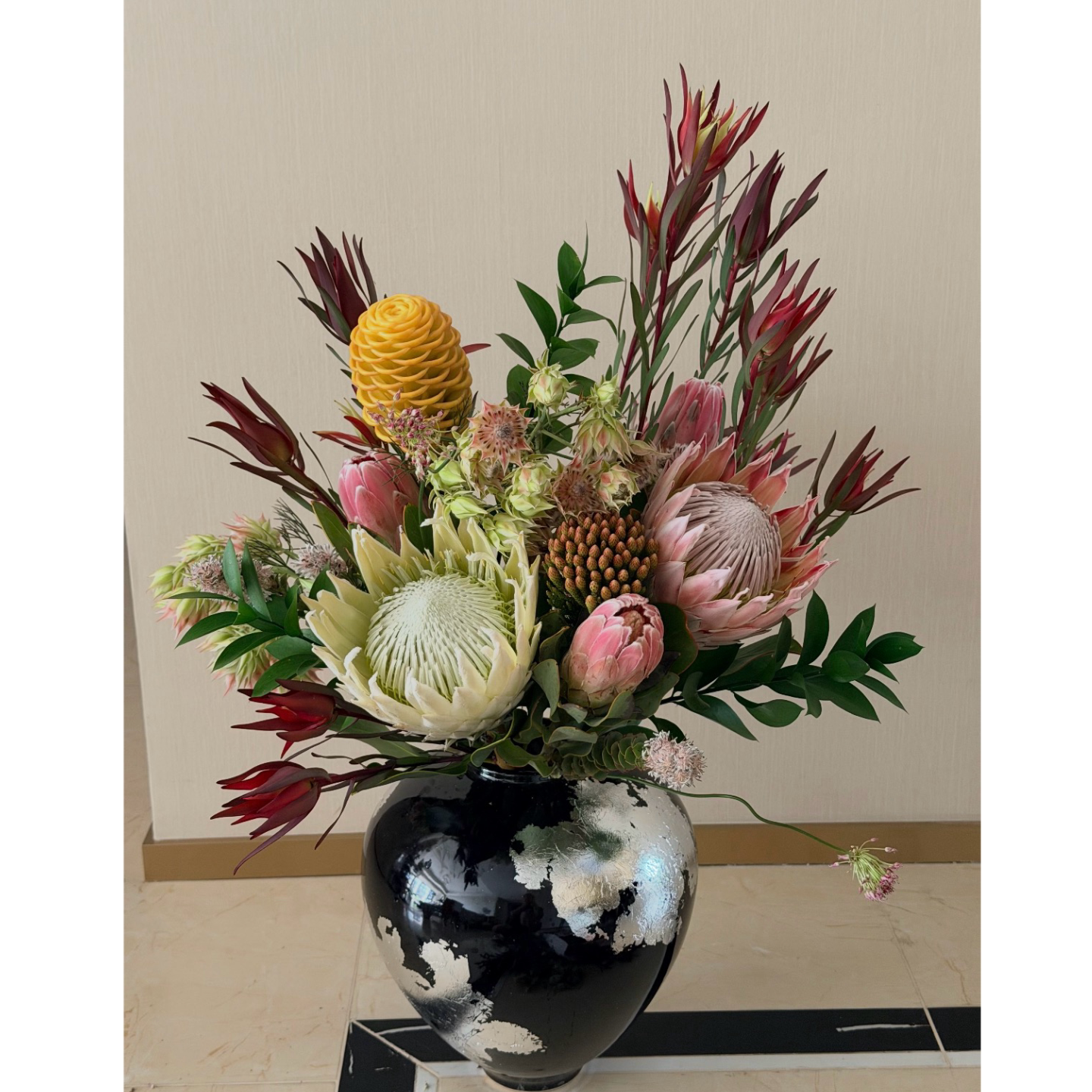 南非帝王公主鲜花花束花瓶插花可做干花真花家居展厅样板房装饰