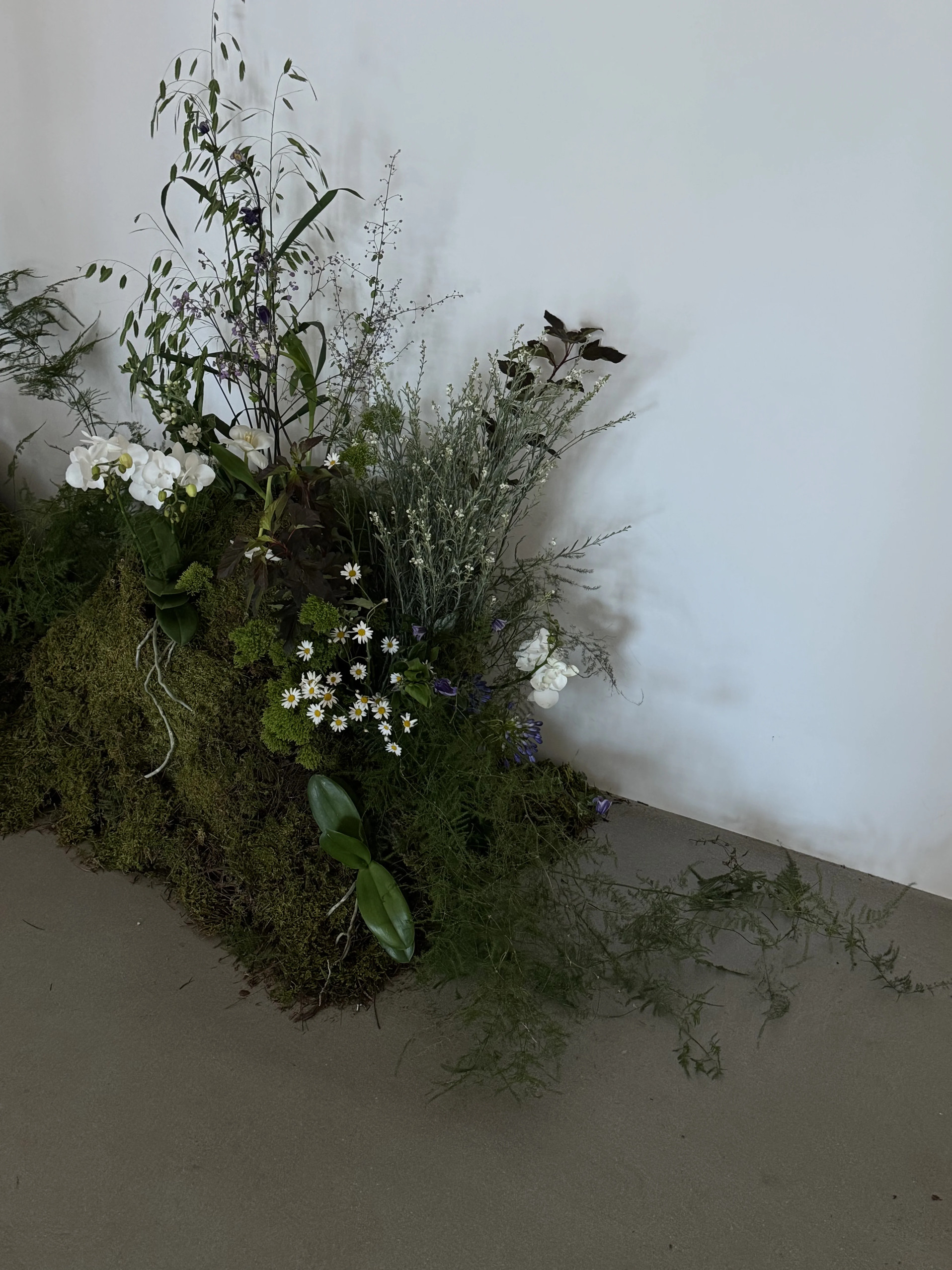 野花仿真丛造景室内商场店铺植物软装花艺橱窗庭院水池野草布景