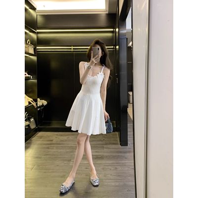 Leathercat夏日绝美小裙子女法式气质高级感收腰显瘦针织吊带裙子