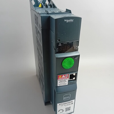 Schneider ATV320U30N4B