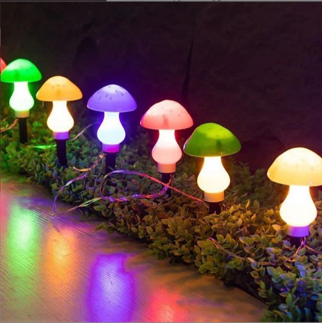 户外太阳能蘑菇灯串防水景观花园庭院灯LED灯圣诞节日彩灯地插灯