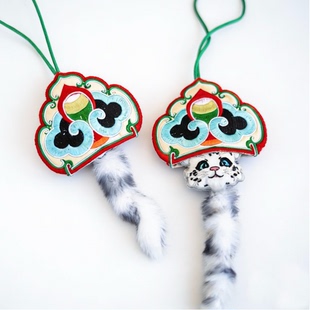 青海河湟刺绣祥云雪豹挂件包挂装饰