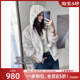 美洋MEIYANG 软萌减龄_仿貂毛环保皮草 雪兔少女毛绒外套 现货