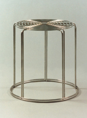 sort丹麦&Tradition餐凳不锈钢凳子可堆叠轻便钢丝凳茶几边几VP11