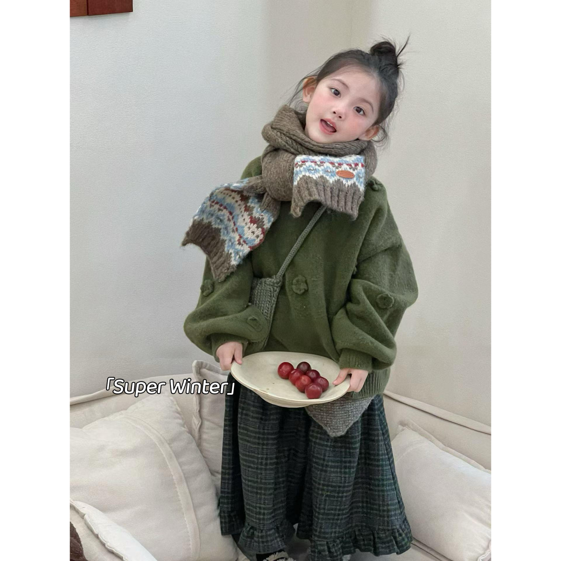 女童冬季新款韩版气质小花套头毛衣保暖加厚打底针织上衣公主套装