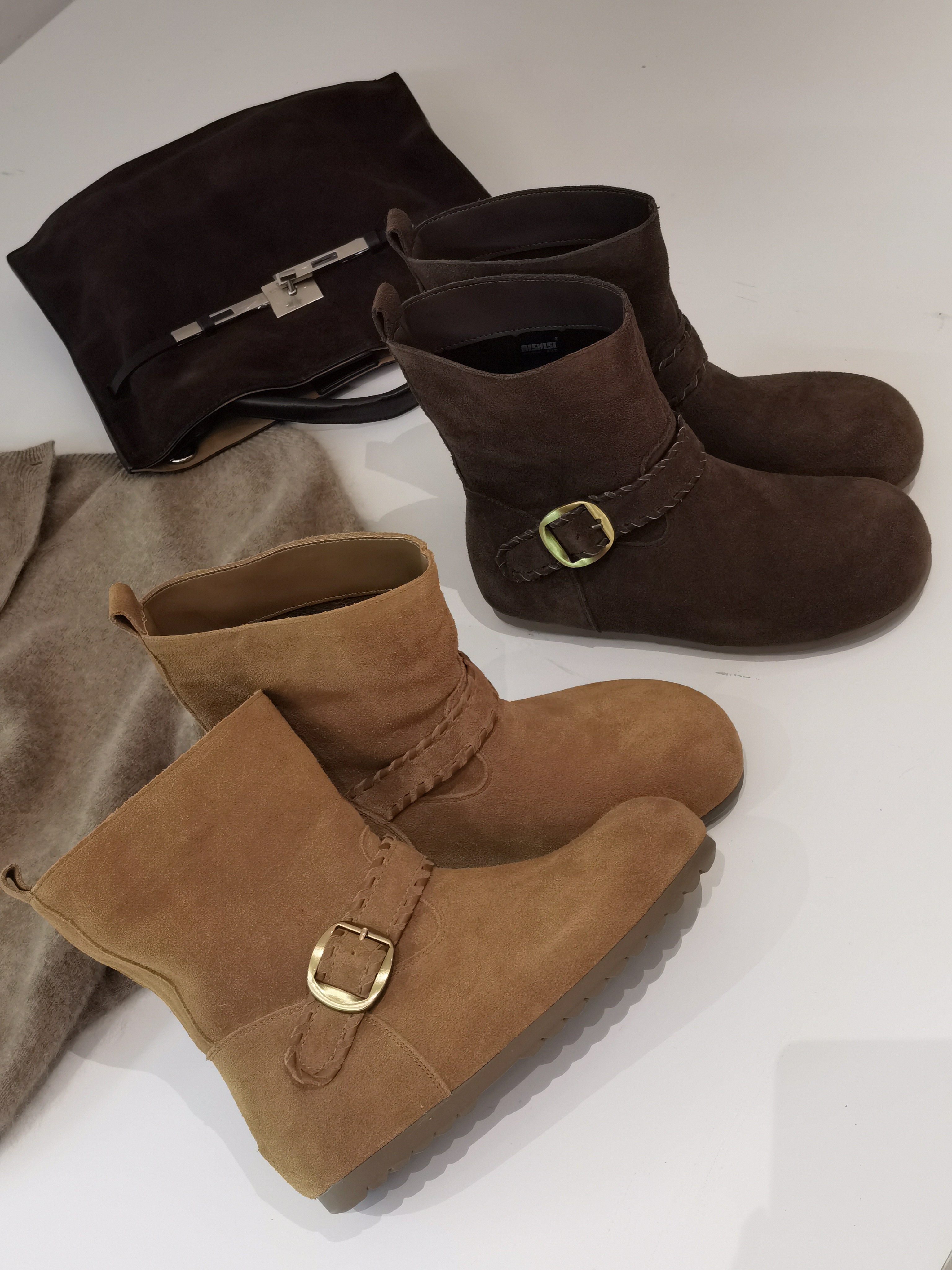 米诗思新款磨砂牛皮勃肯鞋秋冬新款时尚复靴子平底小踝靴短筒8165