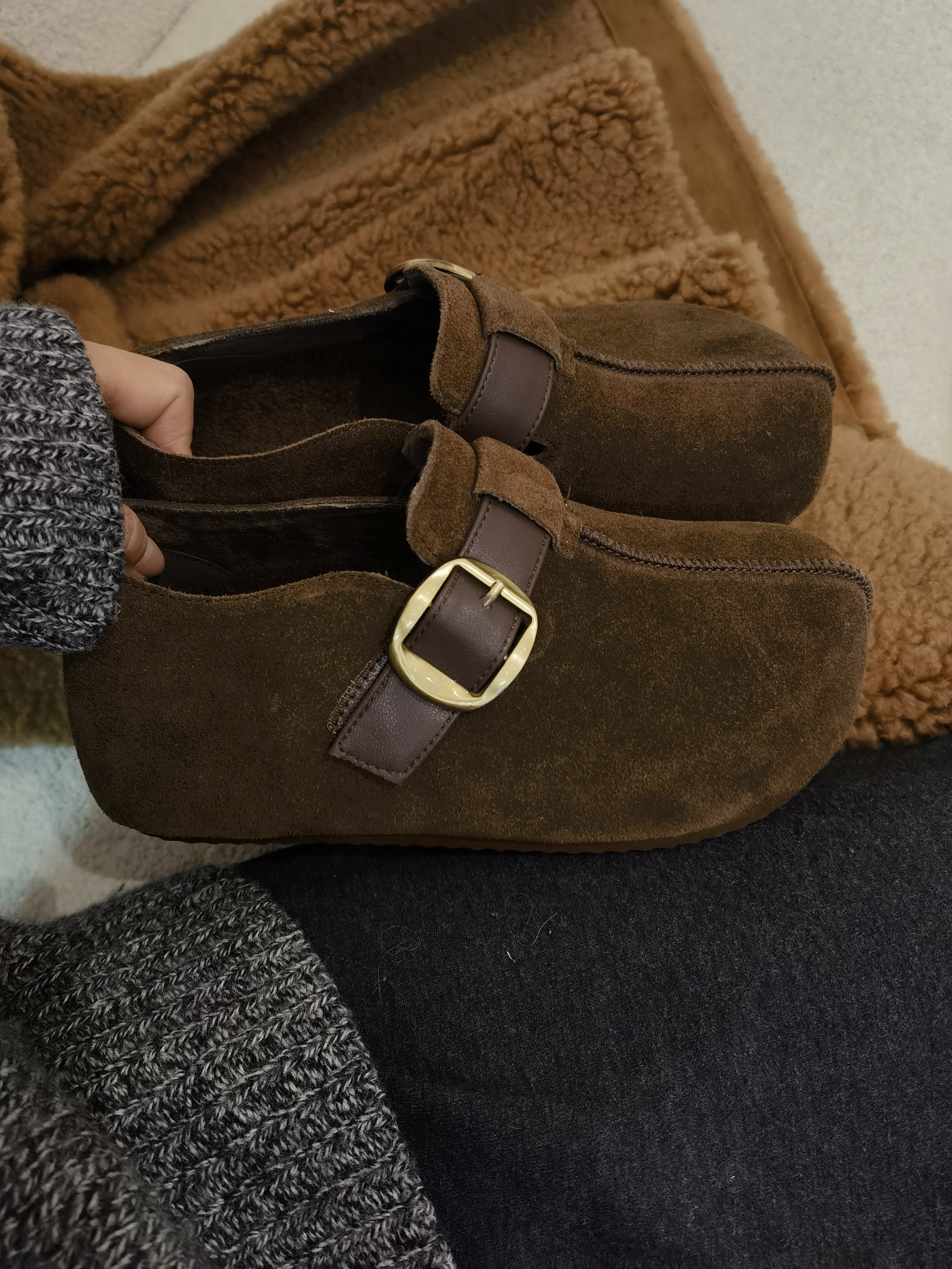 欧洲站厚底真皮羊毛勃肯鞋女款秋冬季新款时尚休闲一脚蹬土豆鞋