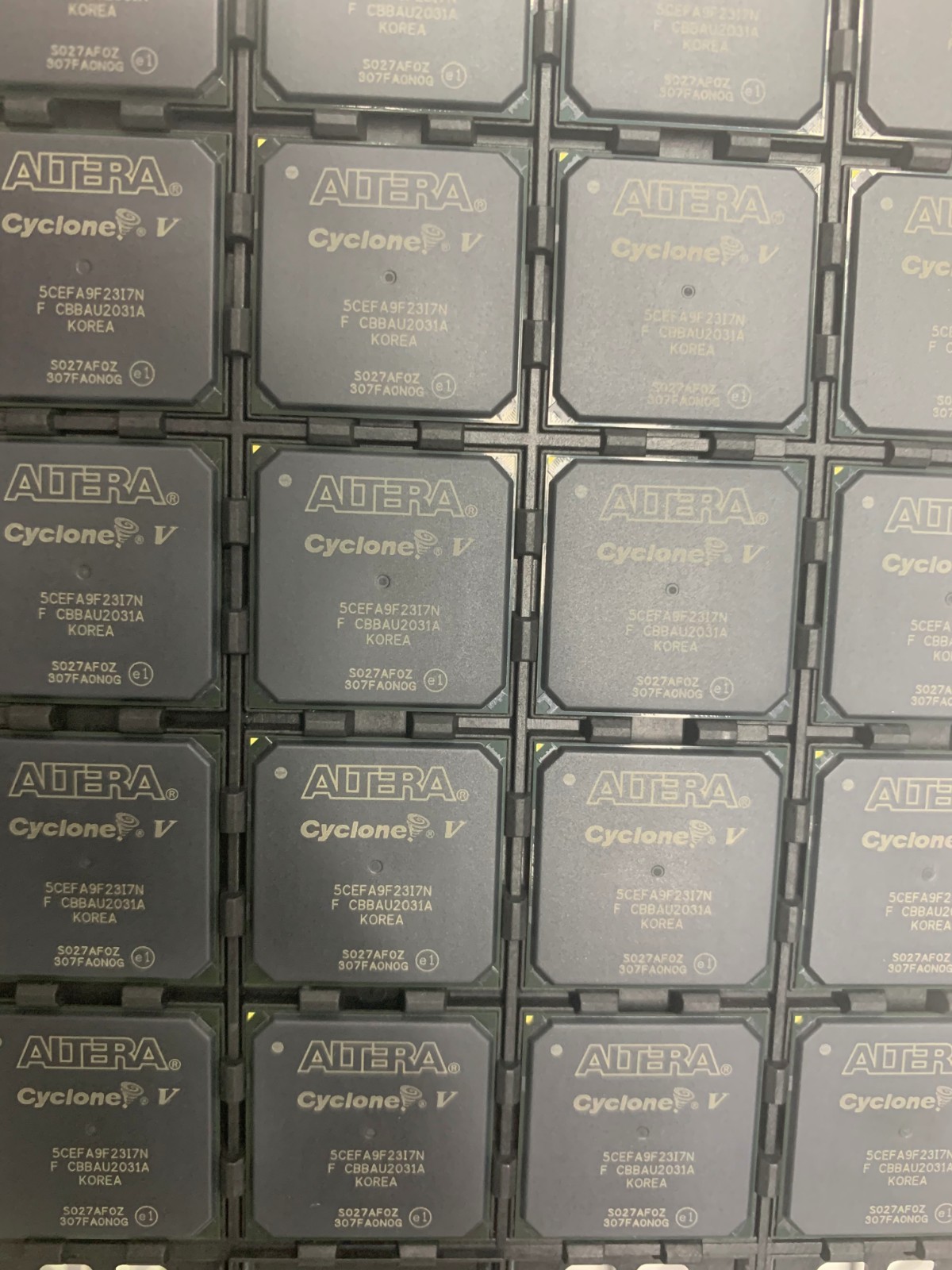 5CEFA9F23I7N ALTERA FBGA484 嵌入式 FPGA 现场可编程门阵列