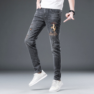 春秋季刺绣黑灰个性时尚帅气牛仔裤男潮牌修身小脚休闲弹力长裤子