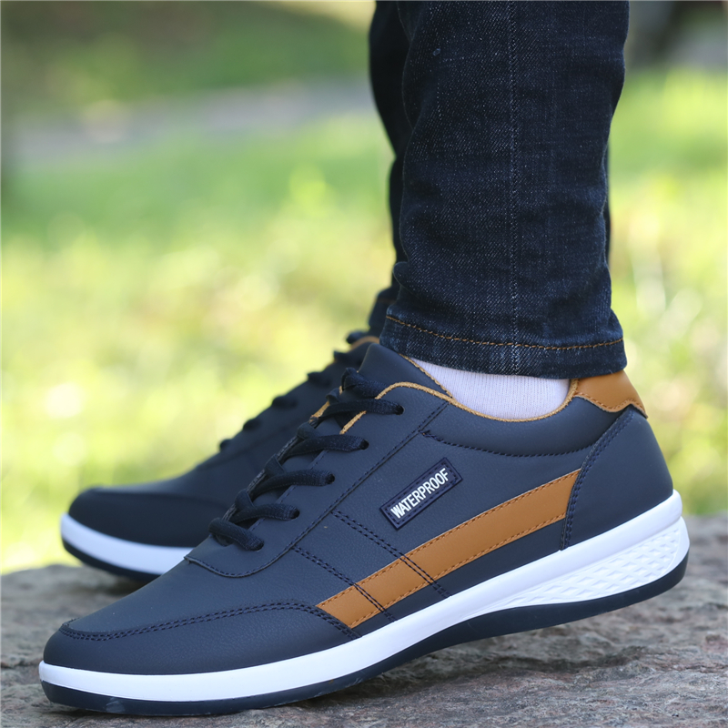 潮牌男鞋运动鞋软皮面防水板鞋2025秋季新款小白鞋休闲防臭鞋子男