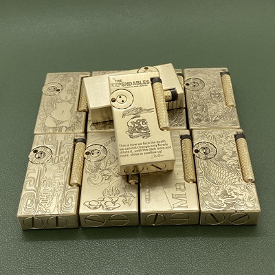 弗拉米多抬臂煤油打火机纯铜加长