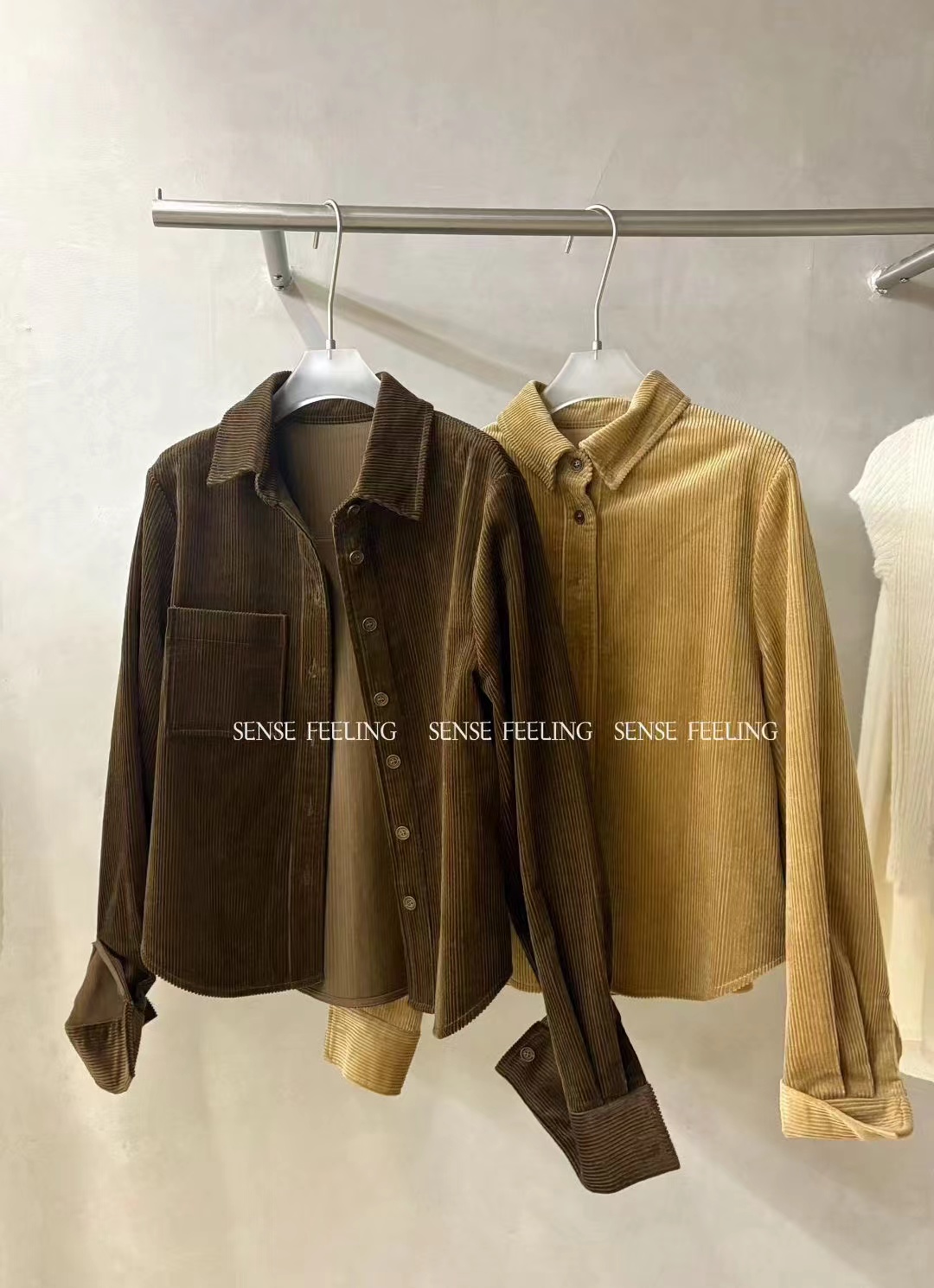 SENSE FEELING秋冬新款洋气灯芯绒衬衣