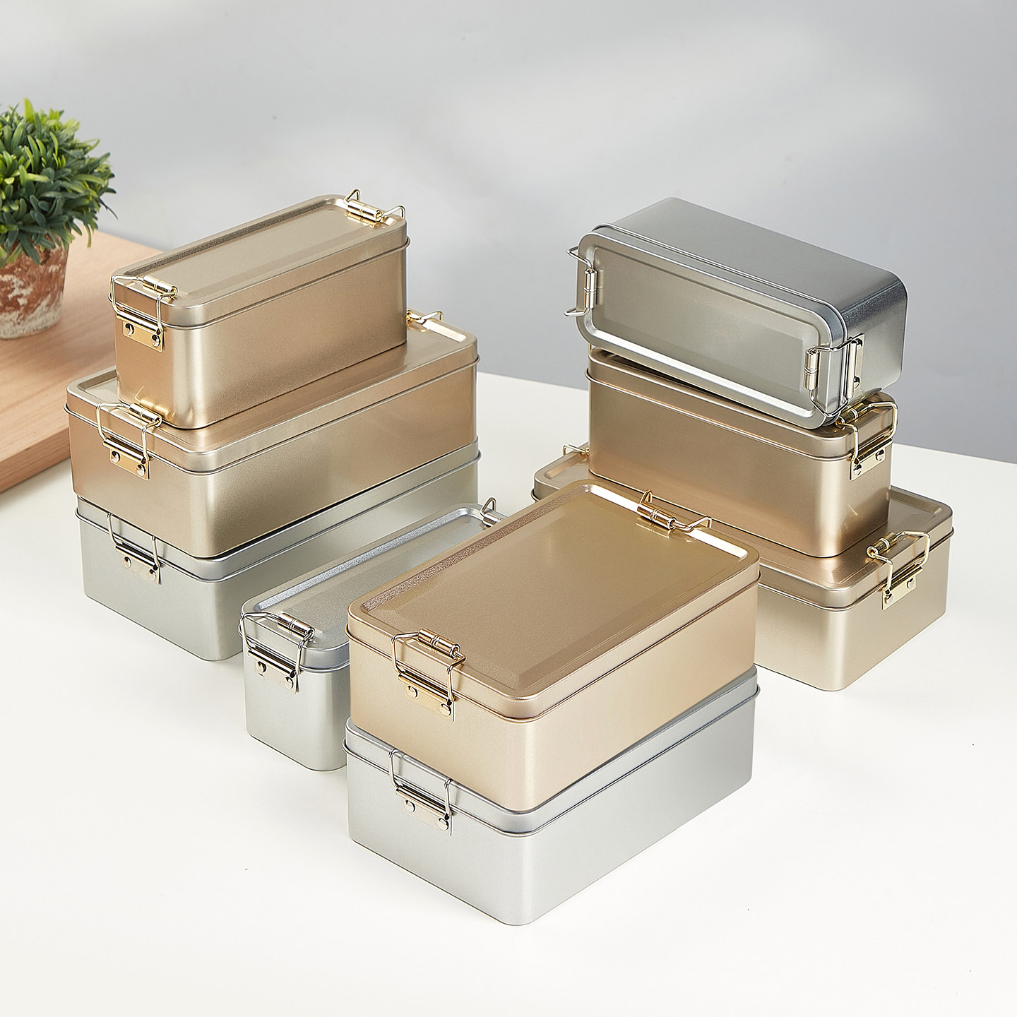 凤梨酥铁盒子马口铁盒饼干包装盒铁盒子长方形小铁盒收纳空盒