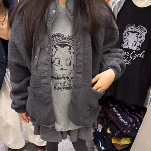 卡通图案颗粒绒卫衣单排扣开衫