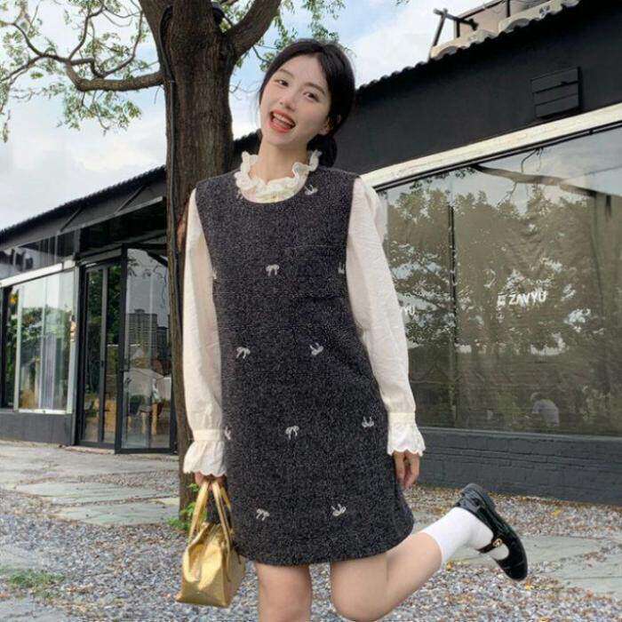 早秋穿搭一整套黑色复古小香风蝴蝶结刺绣背心连衣裙木耳边衬衫女