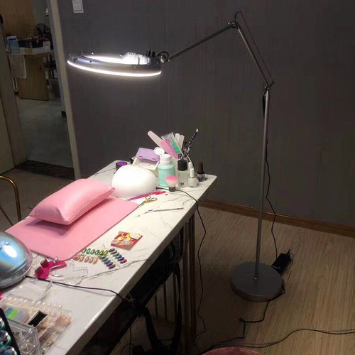 led美睫护眼纹绣落地灯
