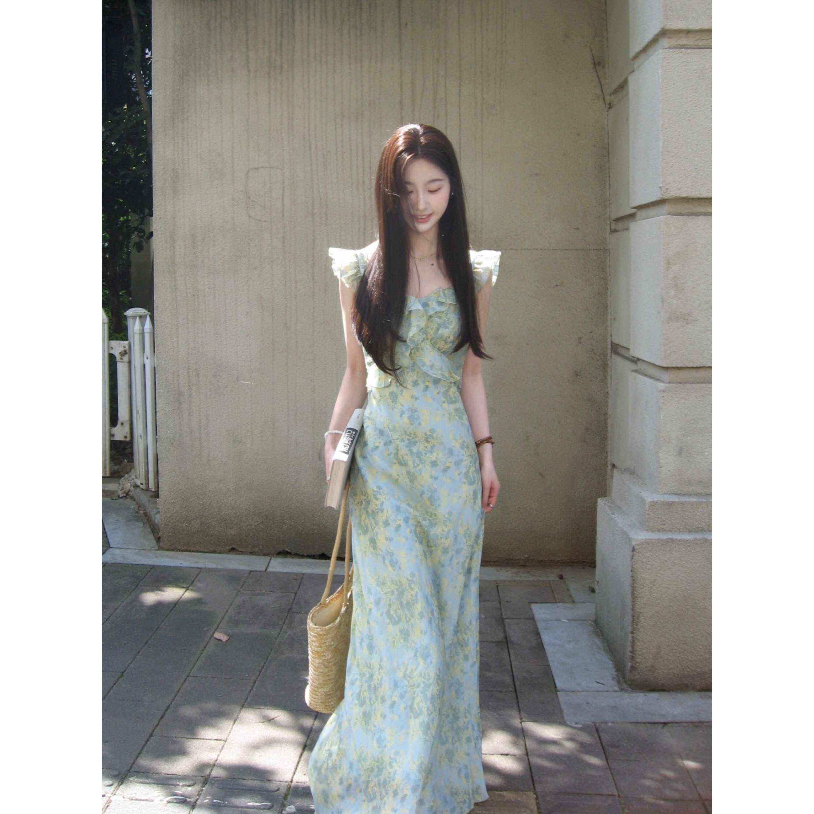 Do kiee 甜美1/4吋套筒扳手袖碎花裙温柔风洋装夏季修身荷叶边a字