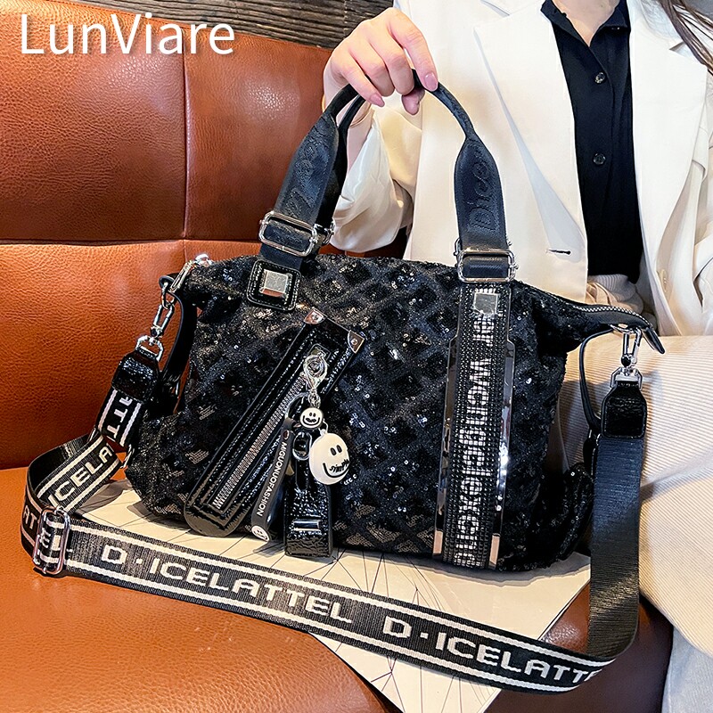 潮牌大容量托特包通勤手提斜挎包