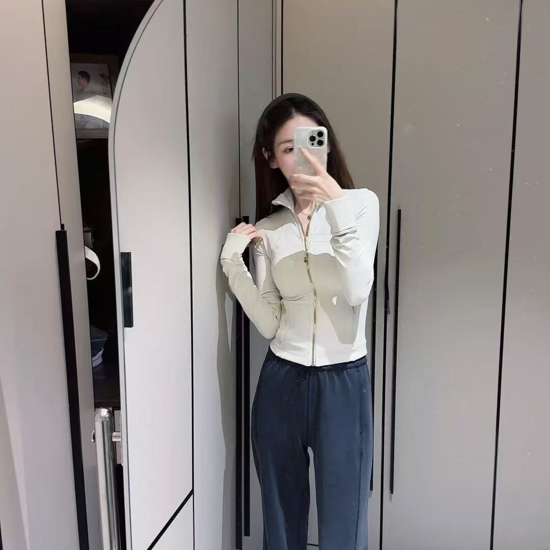 lulu原标同款Define连帽短款夹克图片