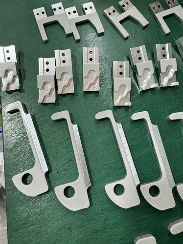 铝块包胶加工件定制包胶五金异形件包胶铝件包胶五金包胶厂家