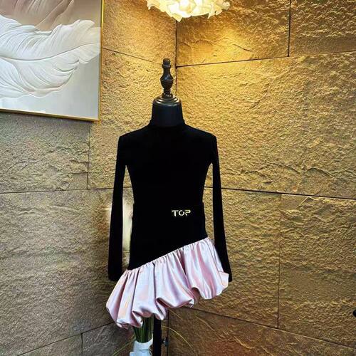 新品TOP粉天鹅秋冬云感丝绒高弹专业拉丁舞服练功服舒适透气高弹