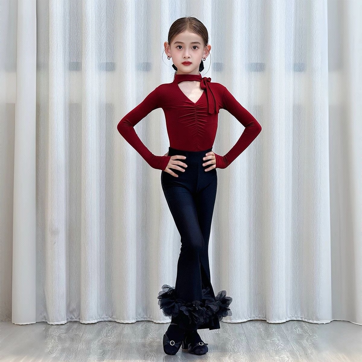 拉丁舞服高级感2025秋冬新款少女儿童网红练功服演出舞蹈服