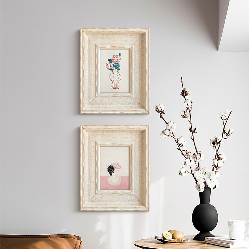 法式中古风挂画奶油风软装卧室