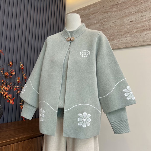 中老年女气质百搭秋冬季毛衣套装