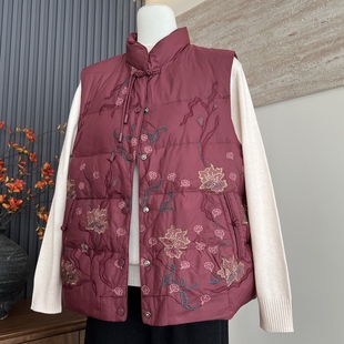 新中式妈妈装新款秋冬90白鸭绒开衫马甲中老年女时尚保暖羽绒马夹