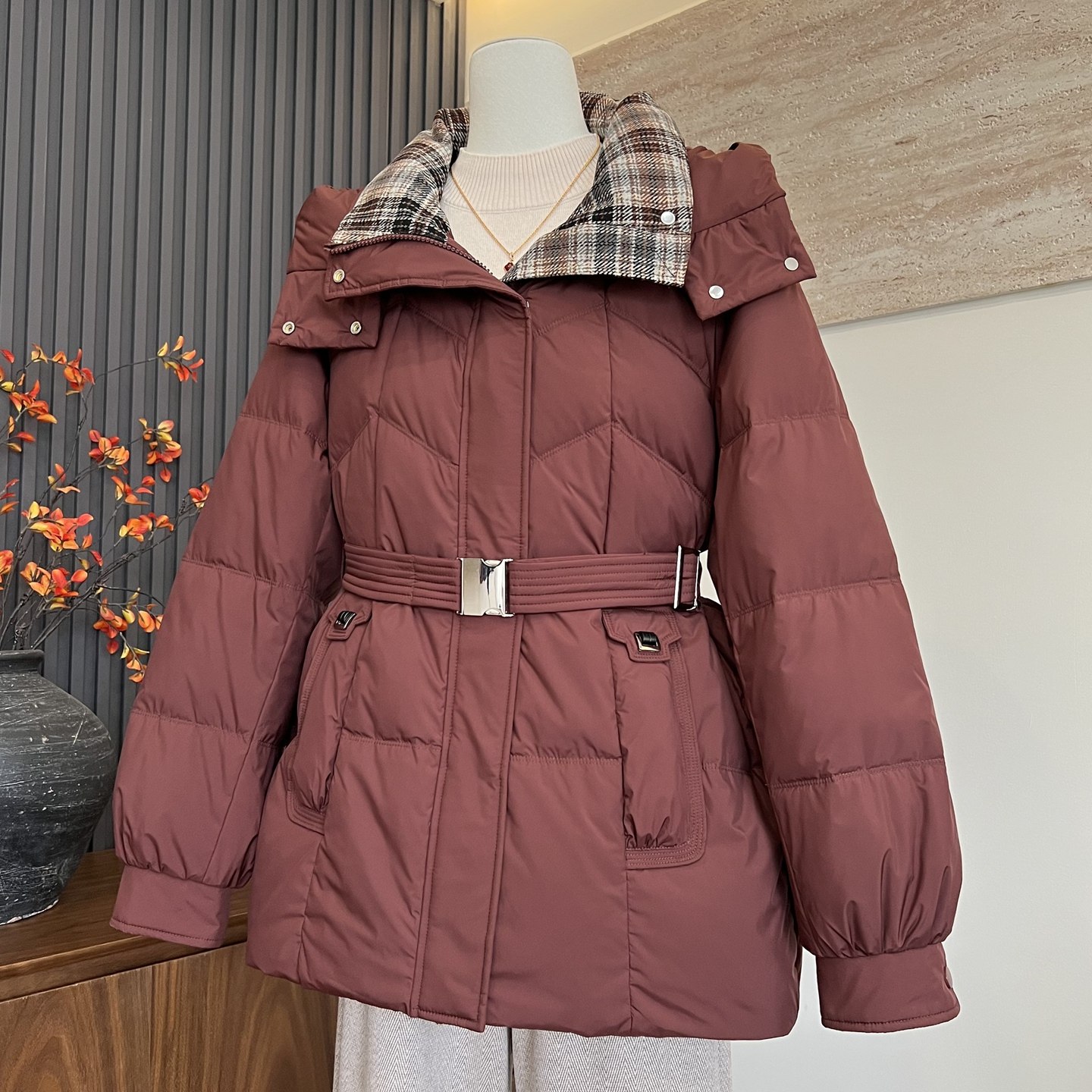 时尚气质妈妈装冬季连帽收腰羽绒服开衫中老年女90白鸭绒保暖外套,女装/女士精品,中老年女装,淘宝优惠券,粉丝福利购,淘宝优惠卷