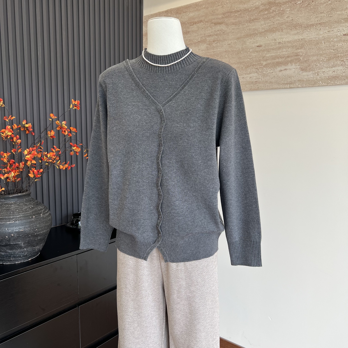 新款妈妈装秋季针织衫上衣假两件