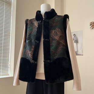 新中式妈妈装秋冬季马甲开衫仿皮草上衣中老年女气质皮毛一体马夹