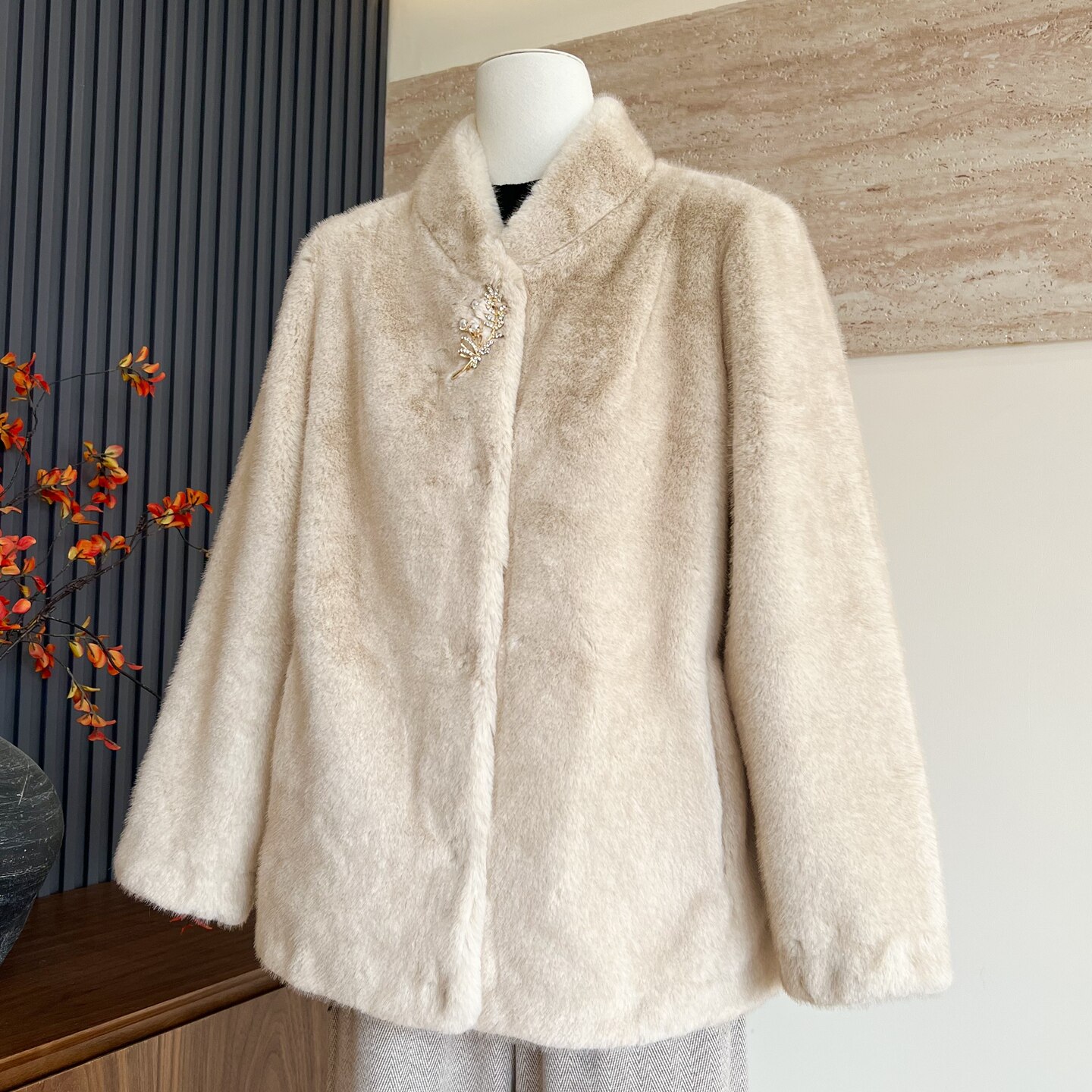 时尚气质妈妈装皮毛一体新款冬季开衫中老年女士麂皮保暖洋气外套,女装/女士精品,中老年女装,淘宝优惠券,粉丝福利购,淘宝优惠卷