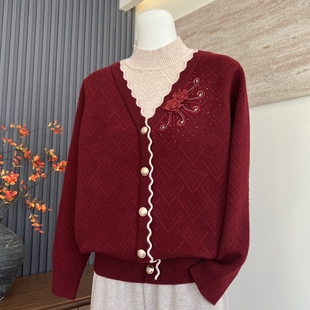 气质时尚新款秋冬季假两件半高领上衣一体绒加厚中老年女保暖毛衣