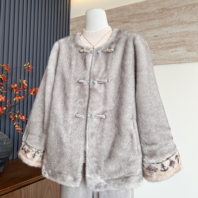 时尚新款冬季妈妈装圆领纽扣开衫