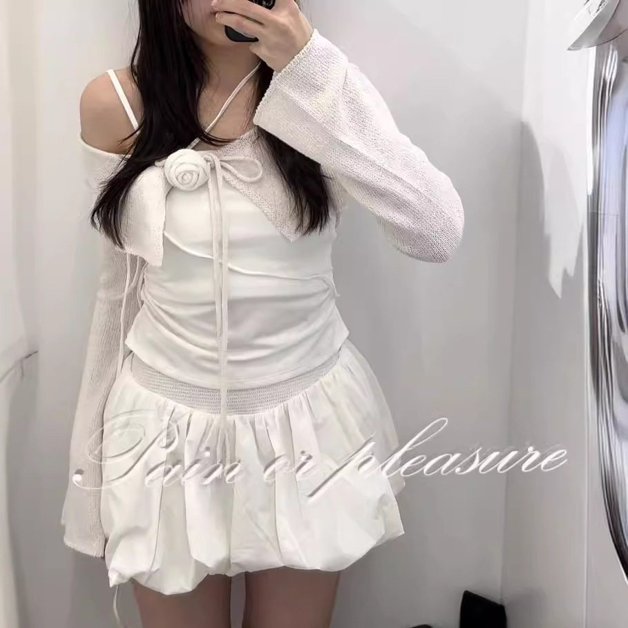 韩国小众 24新款 金米妮同款纯欲玫瑰花系带短款吊带