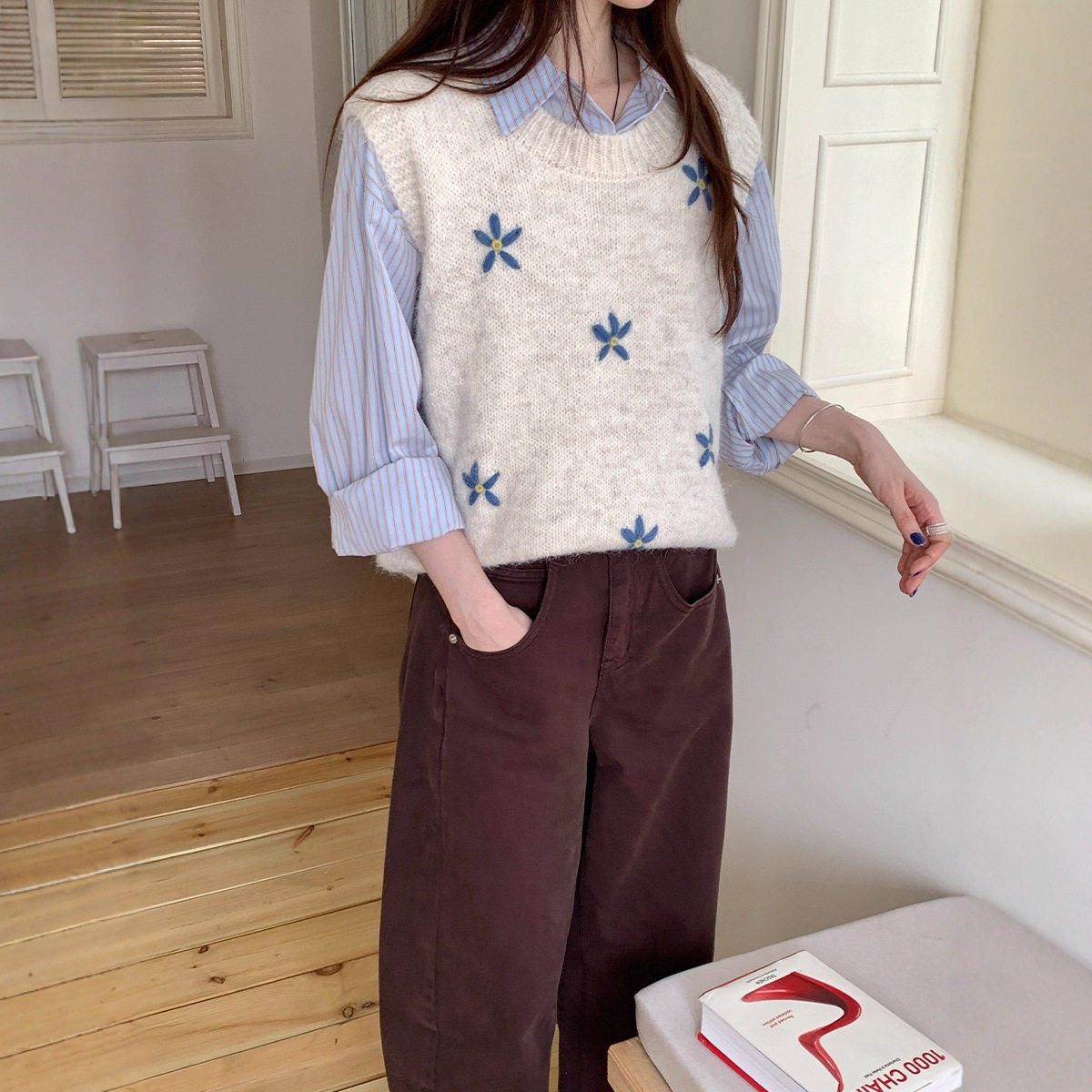 灰色提花小花无袖针织衫马甲背心女新款宽松外搭叠穿上衣