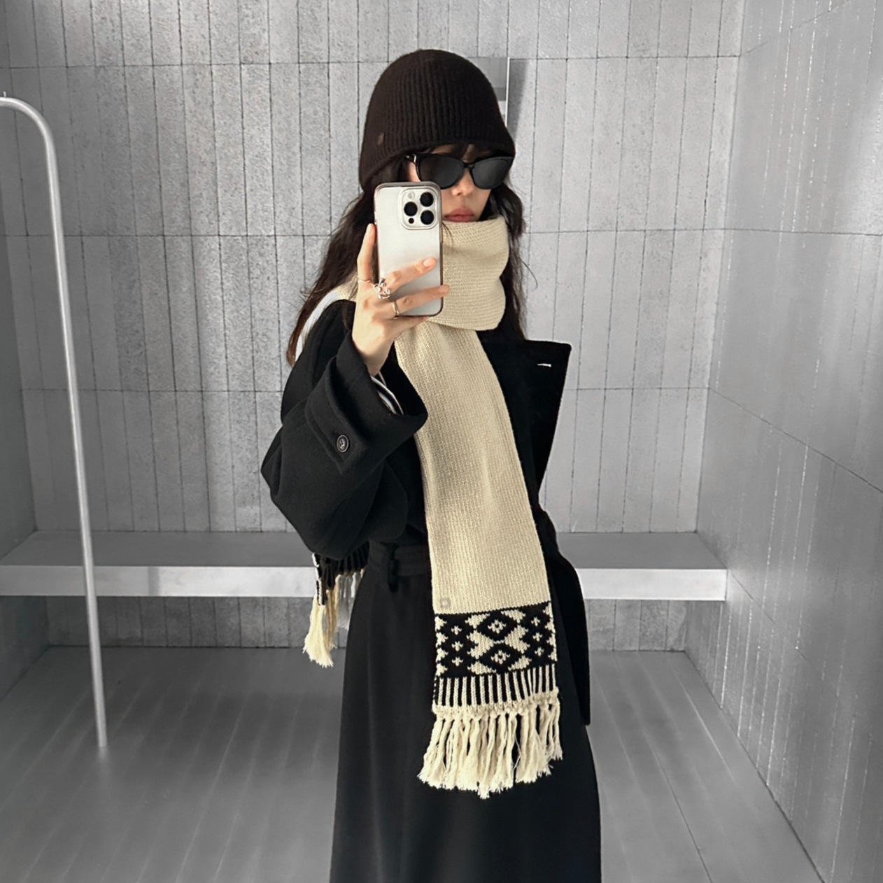 韩国小众 24秋冬新款  百搭菱格纹流苏保暖针织围巾