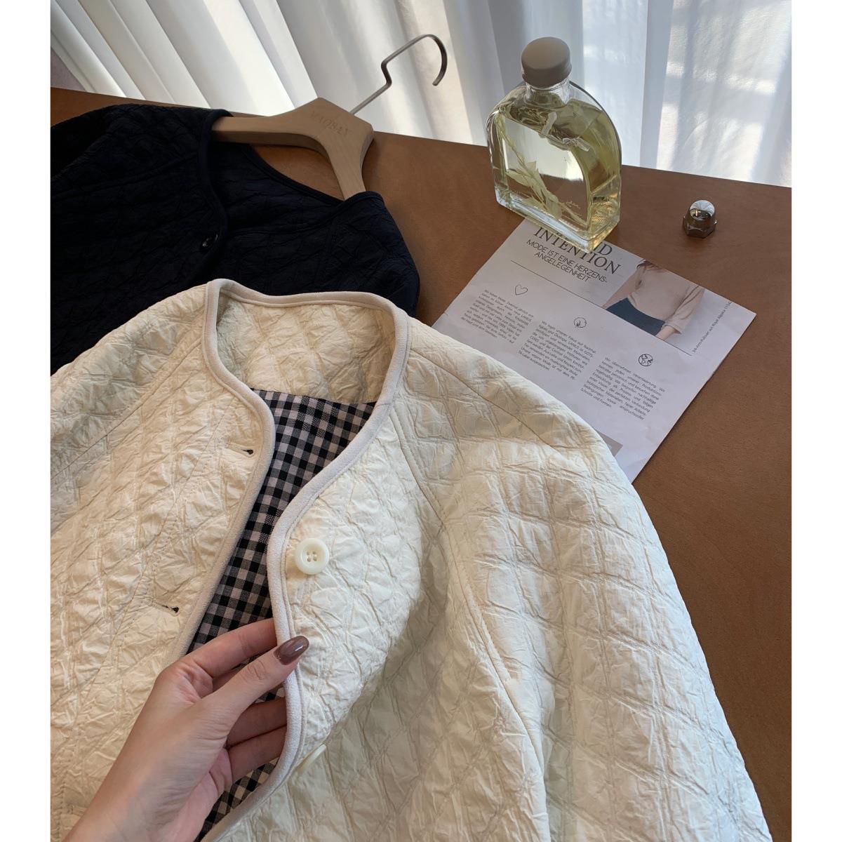 chao火~气质褶皱肌理菱形衍线空气层保暖圆领加厚棉服外套G102702