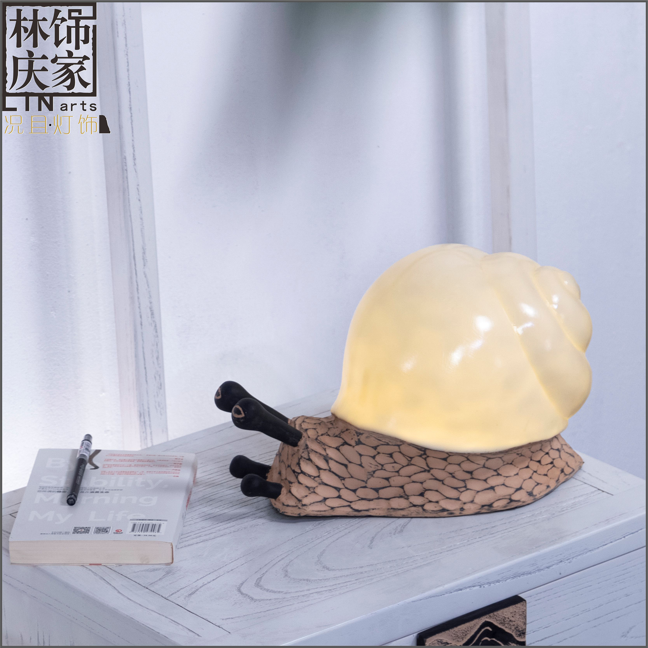 创意背景墙氛围树脂蜗牛壁灯装饰品茶室过道玄关儿童房无线充电灯