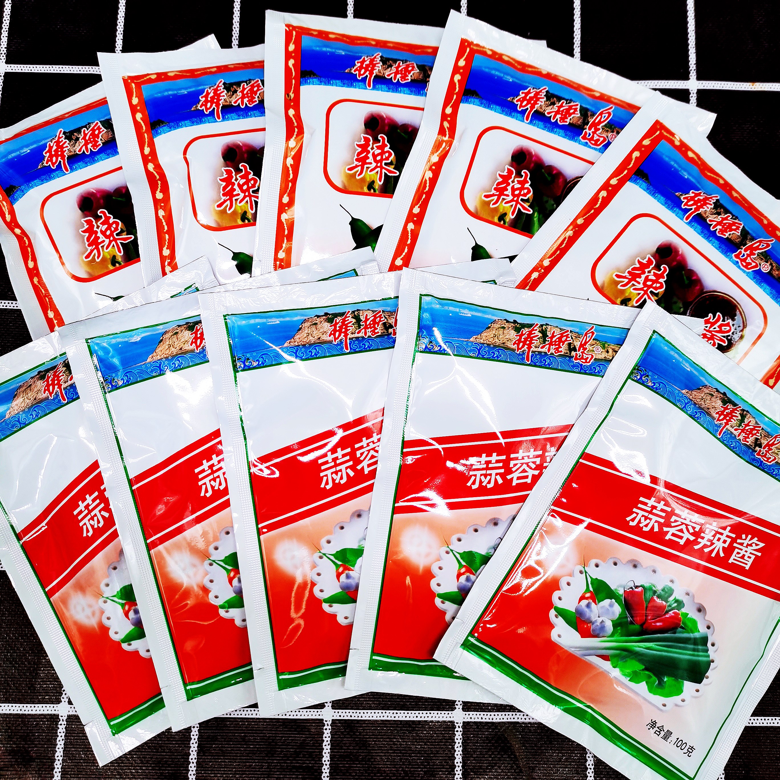 棒棰岛小包装蒜蓉辣酱